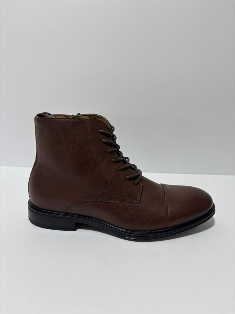 Vance Men’s Blackwell Brown Lace-Up Boots, Size 8 M